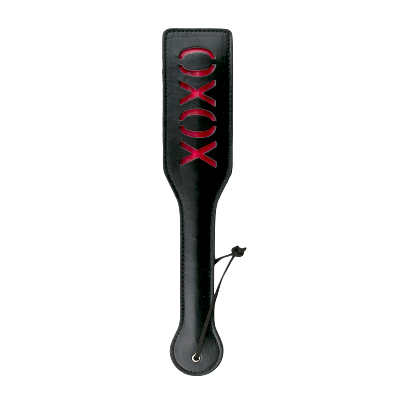 Plácačka EasyToys Black Leather Paddle XOXO černá kožená