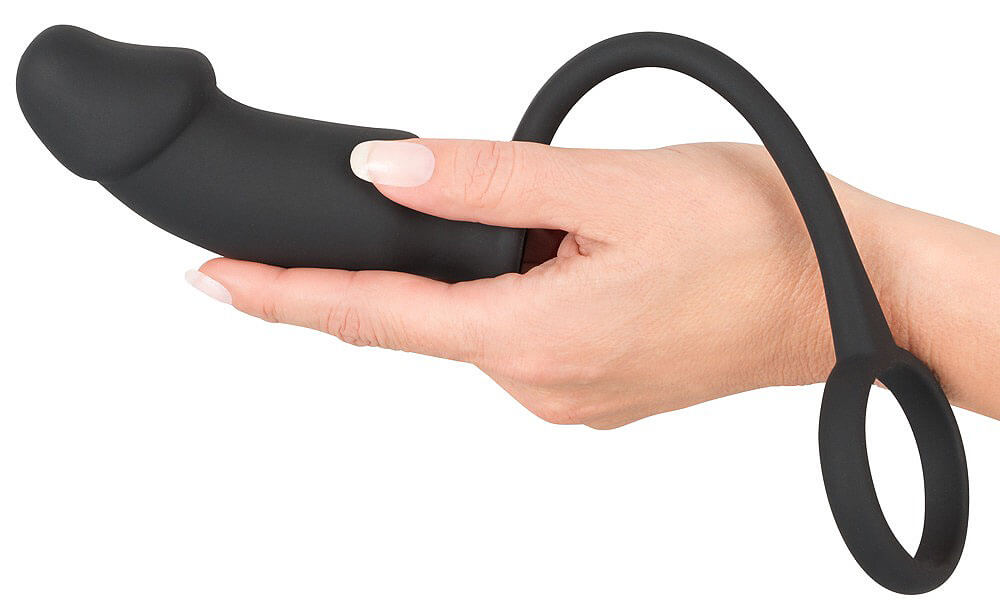 Black Velvets Vibrating Ring + Plug